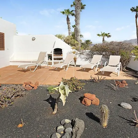 Puerto Chico R Playa Blanca (Lanzarote)